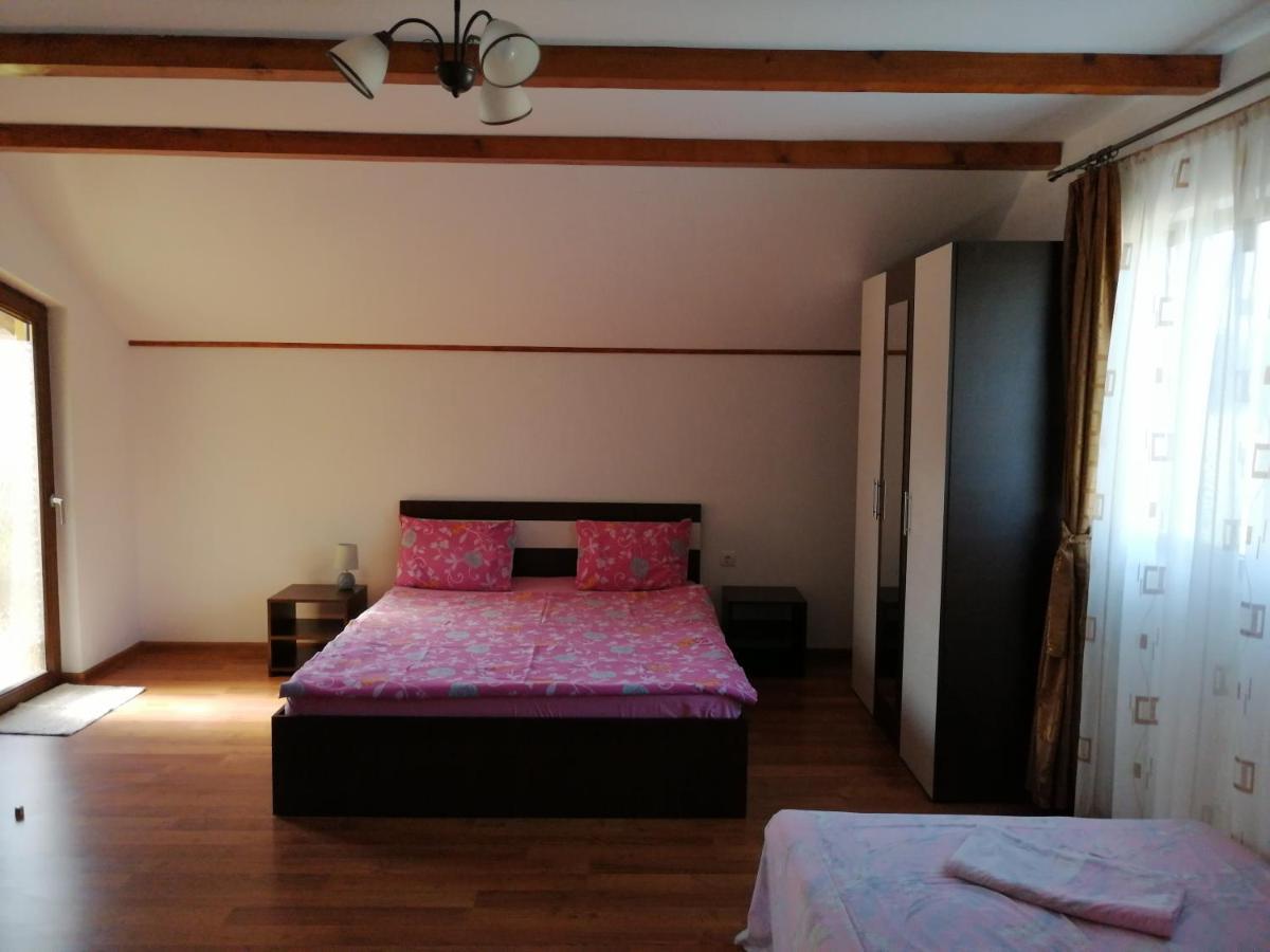 מלון Casa David&Alexia Două Mai מראה חיצוני תמונה