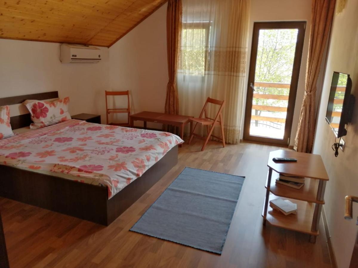 מלון Casa David&Alexia Două Mai מראה חיצוני תמונה